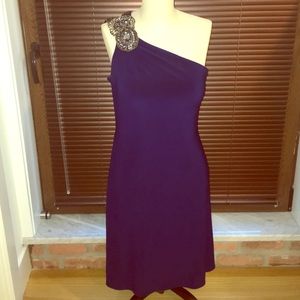 One shoulder dress